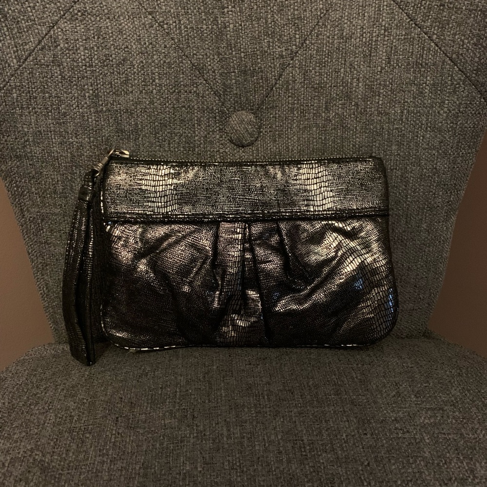 Express Metallic Wristlet